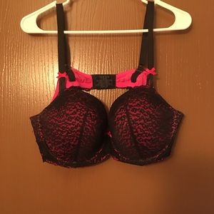 Torrid Sz 44B Demi style bra